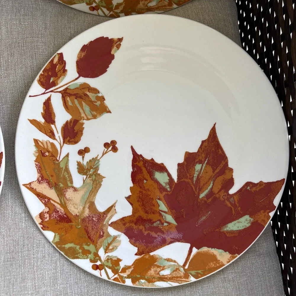 Royal Norfolk 10 1/2in. Dinner Plates Fall Leaves Acorns  Autumn Set of 4